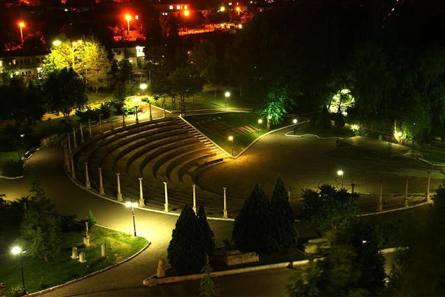 Queen Thermal Resort Hotel Emet エクステリア 写真